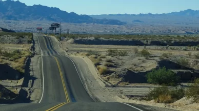 Do Drivers Need Stronger Cell Phone Laws in Texas?
